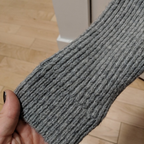 Large Ann Taylor Loft Cardigan - Grey - Picture 4 of 5